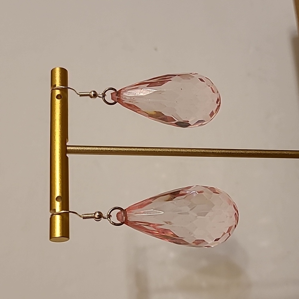 Pink Translucent Beaded Necklace and Earings Bundle - Picture 6 of 8